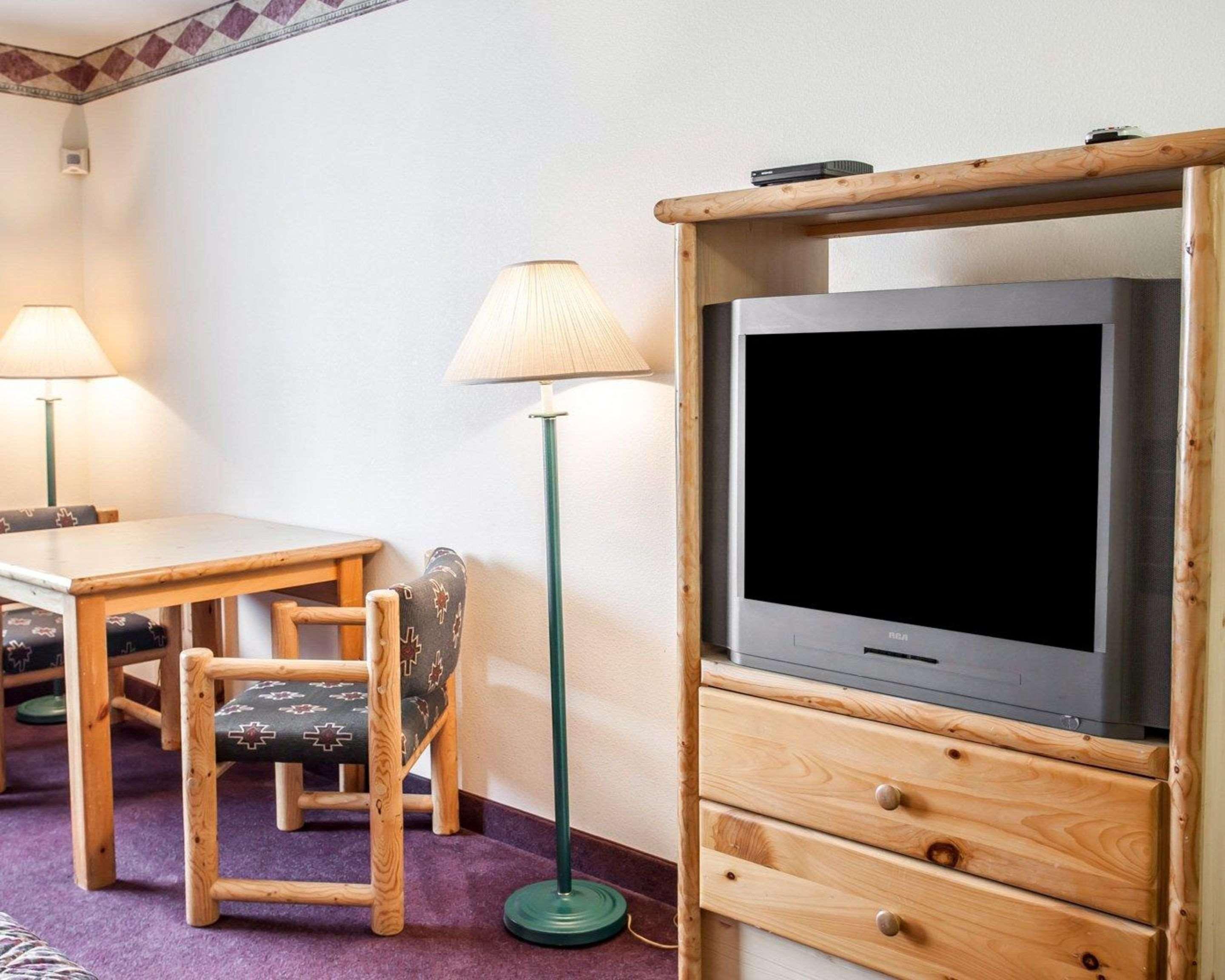 Rodeway Inn & Suites Spokane Zewnętrze zdjęcie