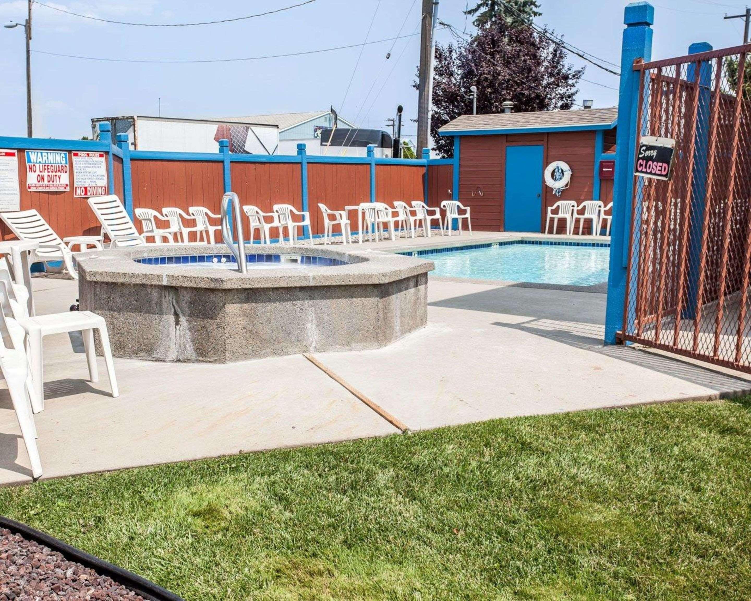 Rodeway Inn & Suites Spokane Zewnętrze zdjęcie