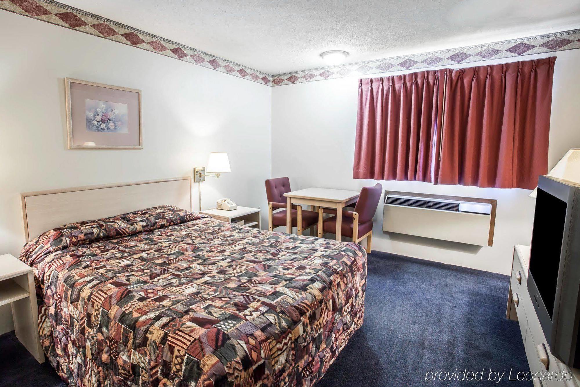 Rodeway Inn & Suites Spokane Zewnętrze zdjęcie