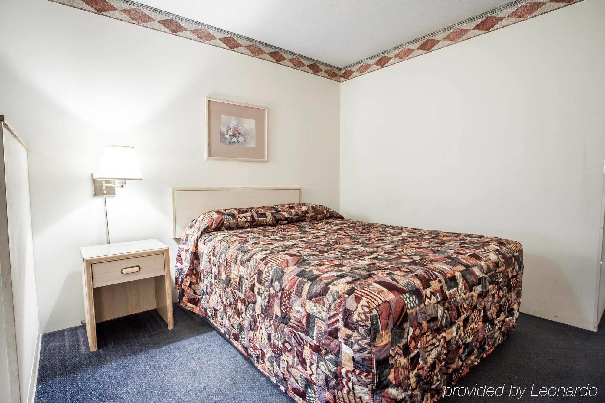 Rodeway Inn & Suites Spokane Zewnętrze zdjęcie
