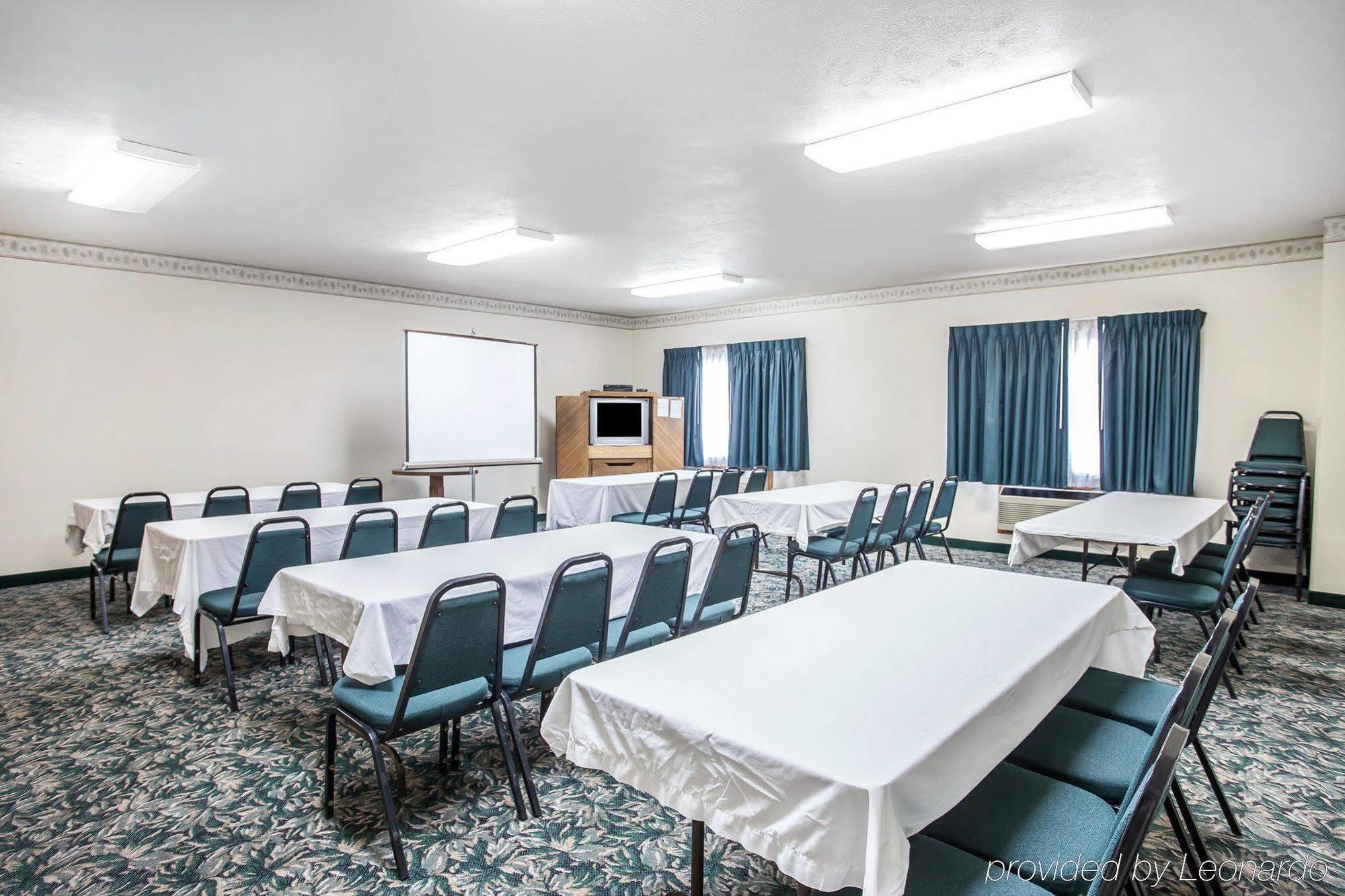 Rodeway Inn & Suites Spokane Zewnętrze zdjęcie